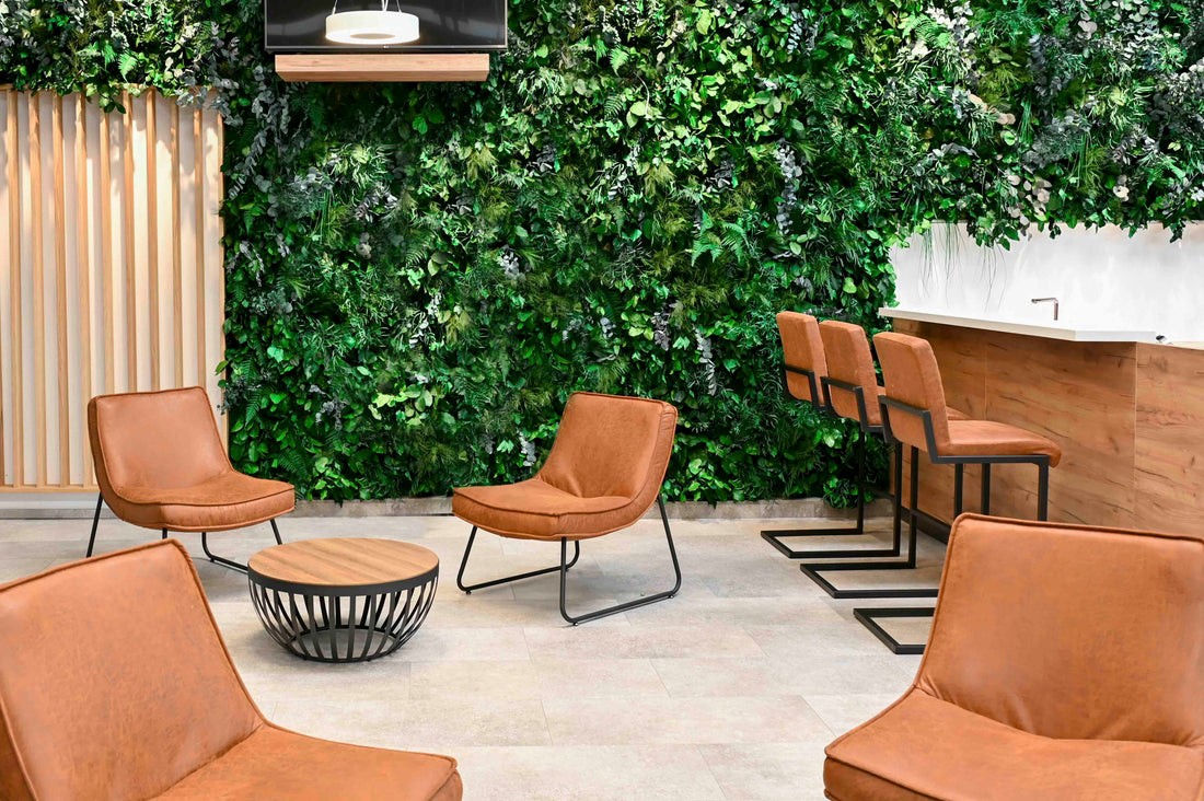 Mooswand Hotel Empfang Beispiele 2026 – Dream in Green